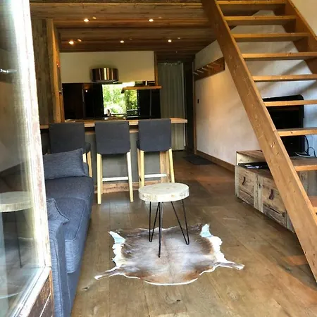 Du Petit Bois * Megeve